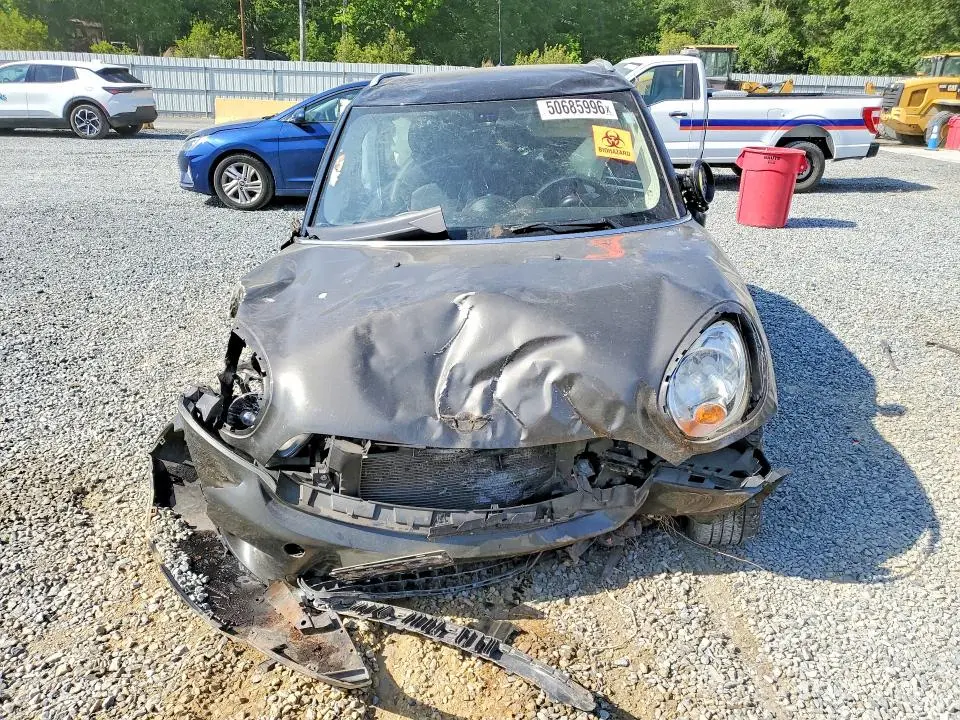 2013 MINI COOPER PACEMAN  