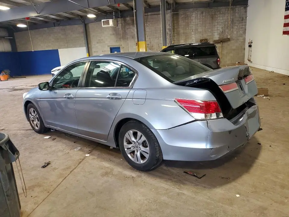 2011 HONDA ACCORD LXP  
