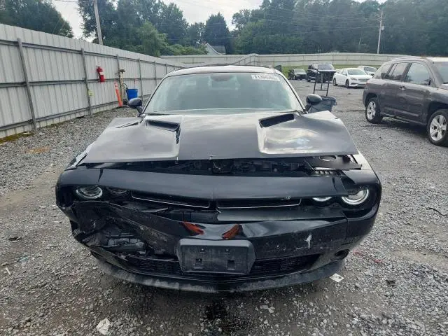 2015 DODGE CHALLENGER SXT  