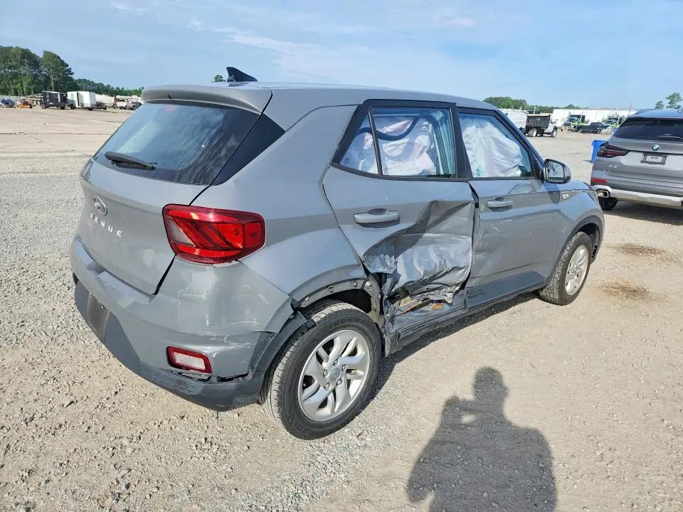 2021 HYUNDAI VENUE SE  