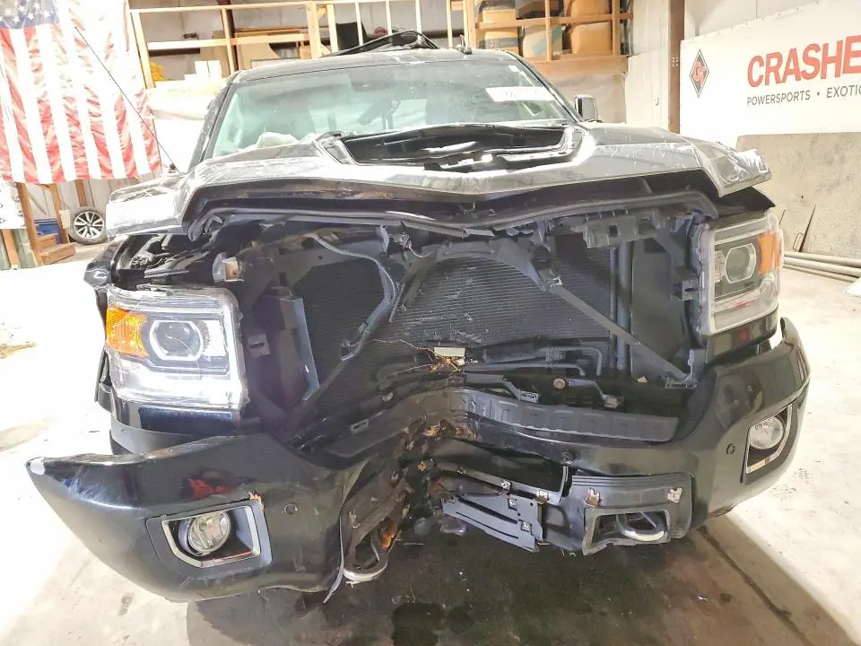 2019 GMC SIERRA K2500 DENALI  