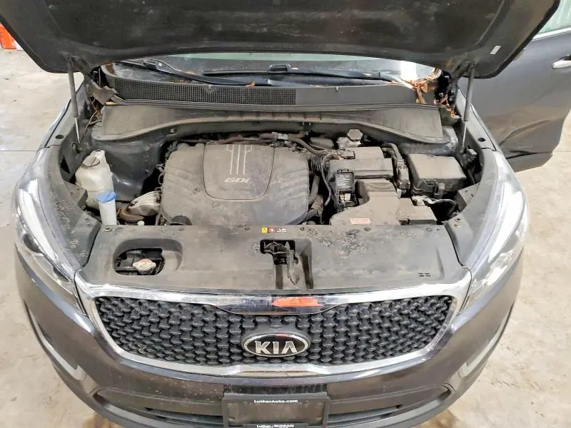 2018 KIA SORENTO LX  