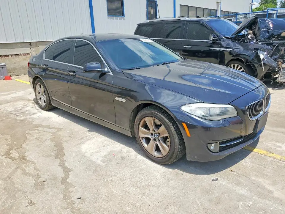 2012 BMW 528 I  