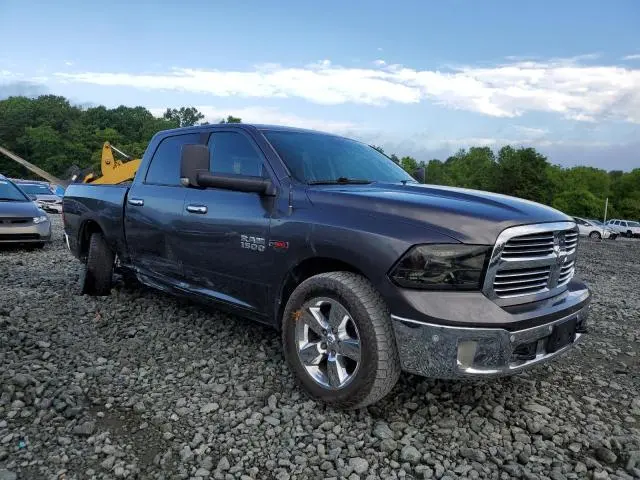 2014 RAM 1500 SLT  