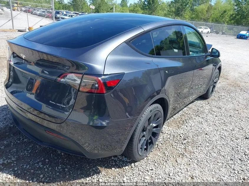 2024 TESLA MODEL Y LONG RANGE DUAL MOTOR ALL-WHEEL DRIVE