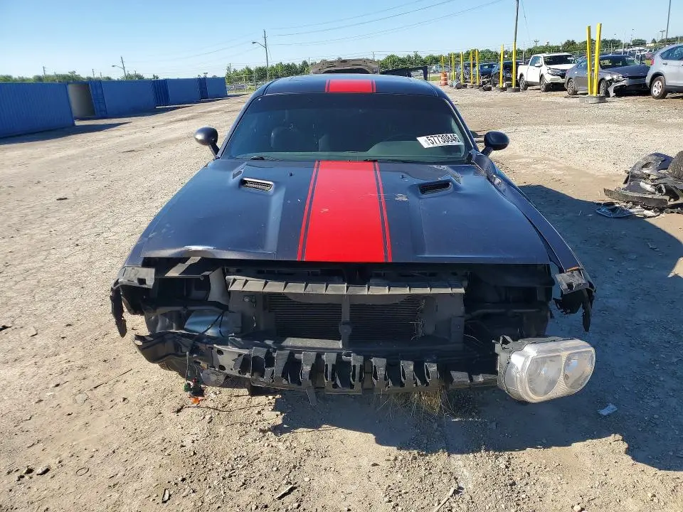 2013 DODGE CHALLENGER SXT  