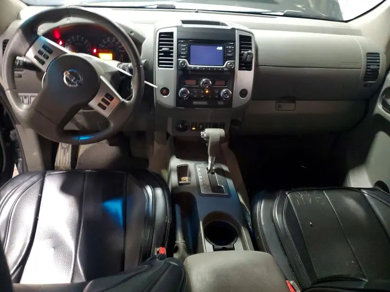 2015 NISSAN FRONTIER S  