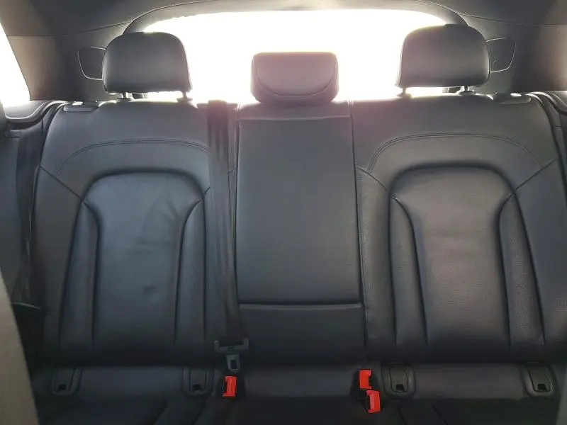 2016 AUDI Q3 PRESTIGE  