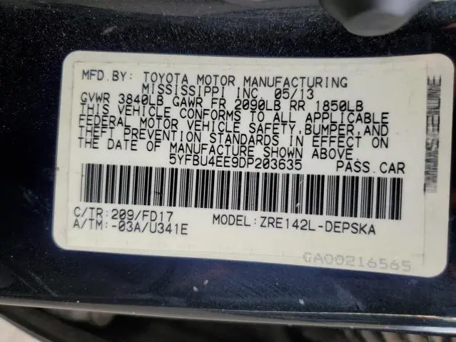 2013 TOYOTA COROLLA BASE  
