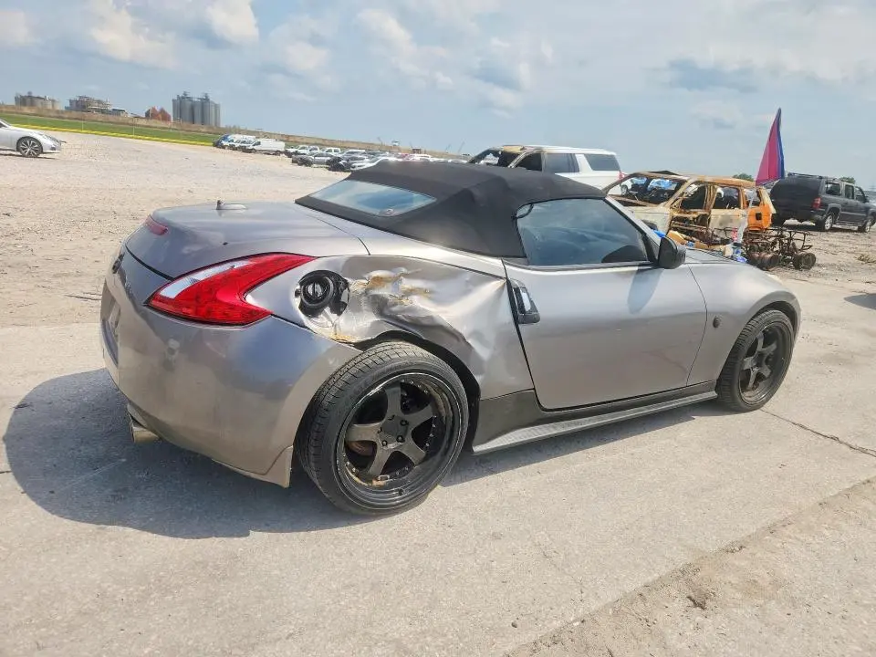 2010 NISSAN 370Z ROADSTER  