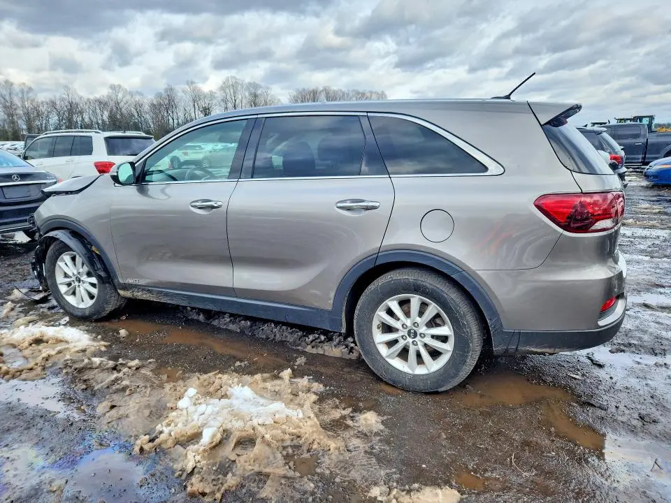 2019 KIA SORENTO LX V6  
