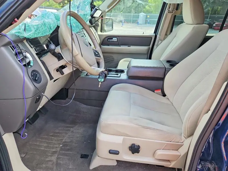 2010 FORD EXPEDITION XLT  
