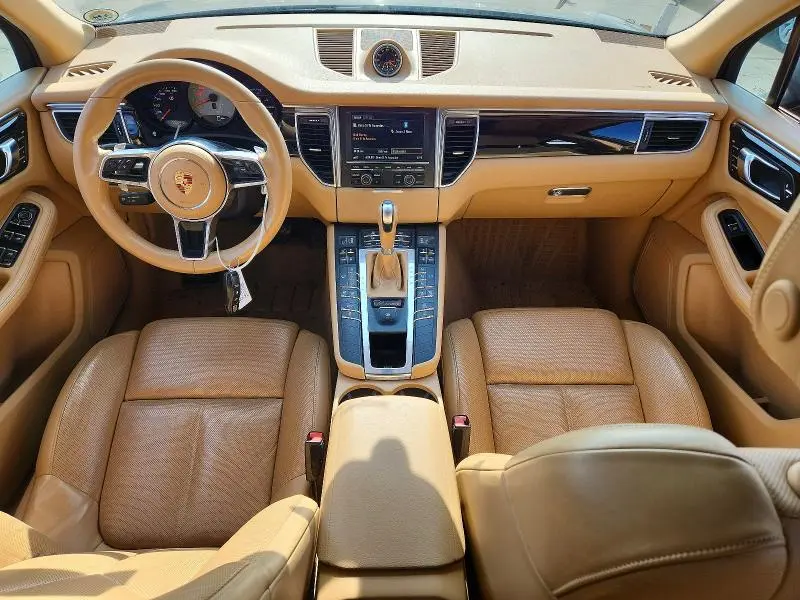 2015 PORSCHE MACAN S  