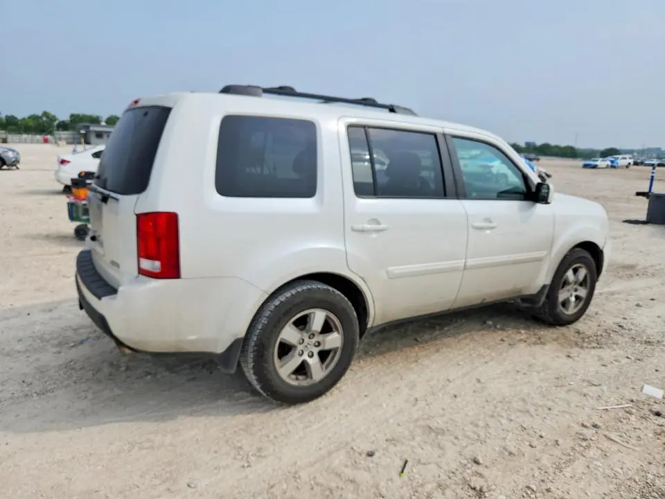 2011 HONDA PILOT EXL  