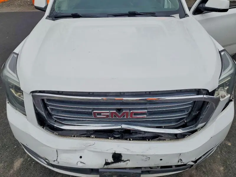 2019 GMC YUKON XL K1500 SLT  