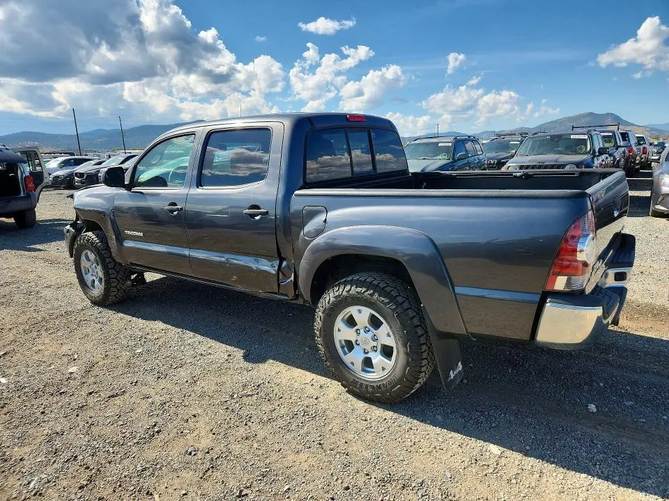2013 TOYOTA TACOMA V6  