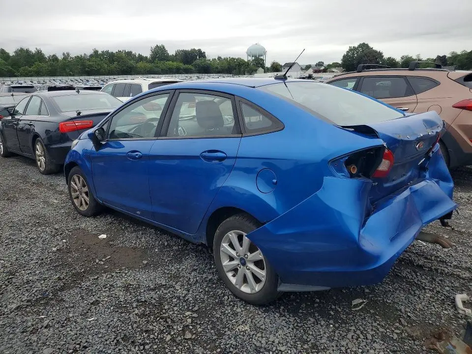 2011 FORD FIESTA SE  