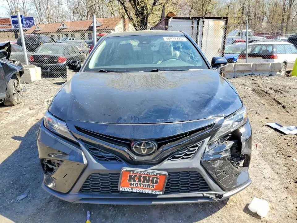 2022 TOYOTA CAMRY SE  