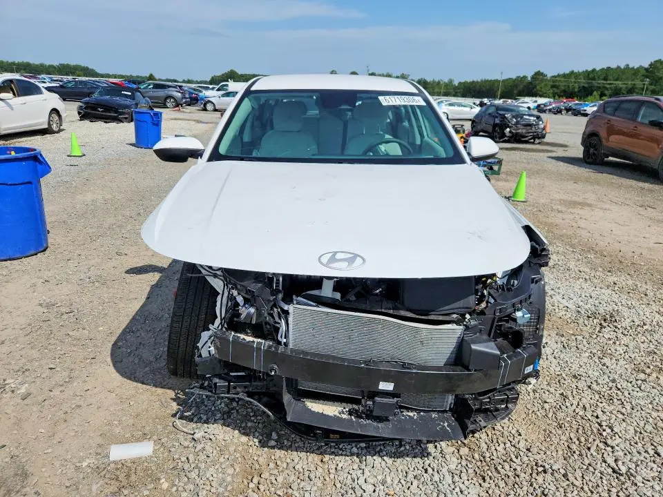 2023 HYUNDAI KONA ESSENTIAL  
