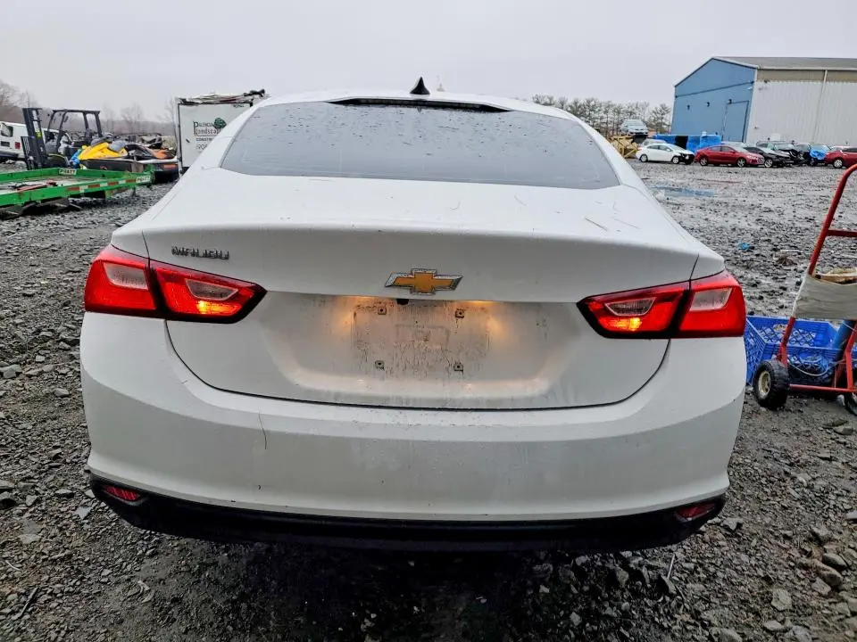 2018 CHEVROLET MALIBU LS  