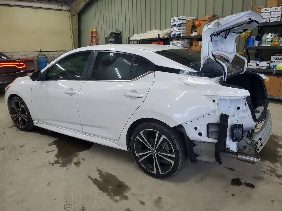 2023 NISSAN SENTRA SR  