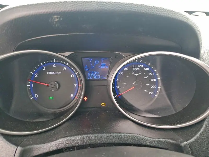 2012 HYUNDAI TUCSON GLS  