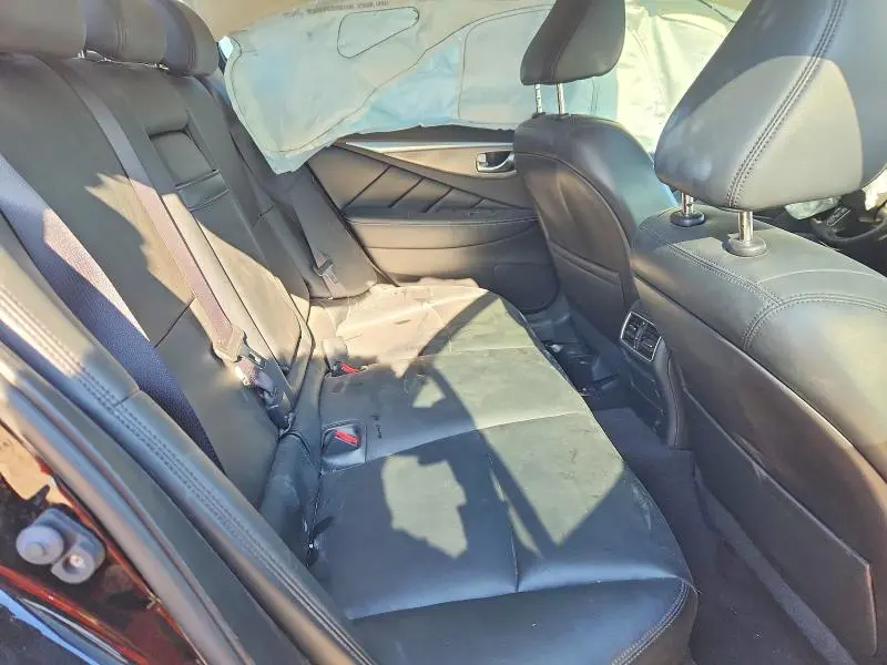 2015 INFINITI Q50 PREMIUM  