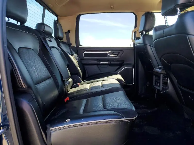 2019 RAM 1500 LARAMIE  
