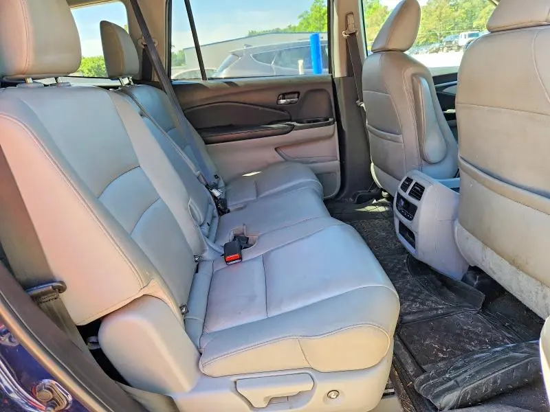 2017 HONDA PILOT EXL  