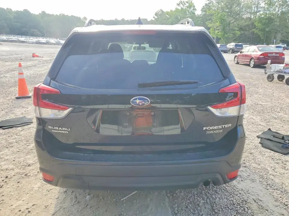 2022 SUBARU FORESTER PREMIUM  