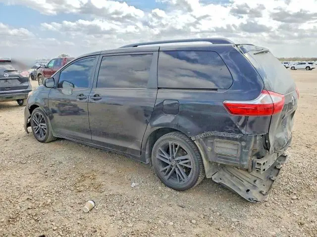 2015 TOYOTA SIENNA LE 8-PASSENGER  