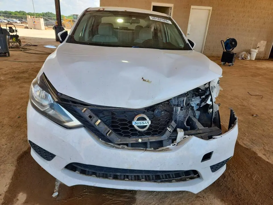 2016 NISSAN SENTRA SV  