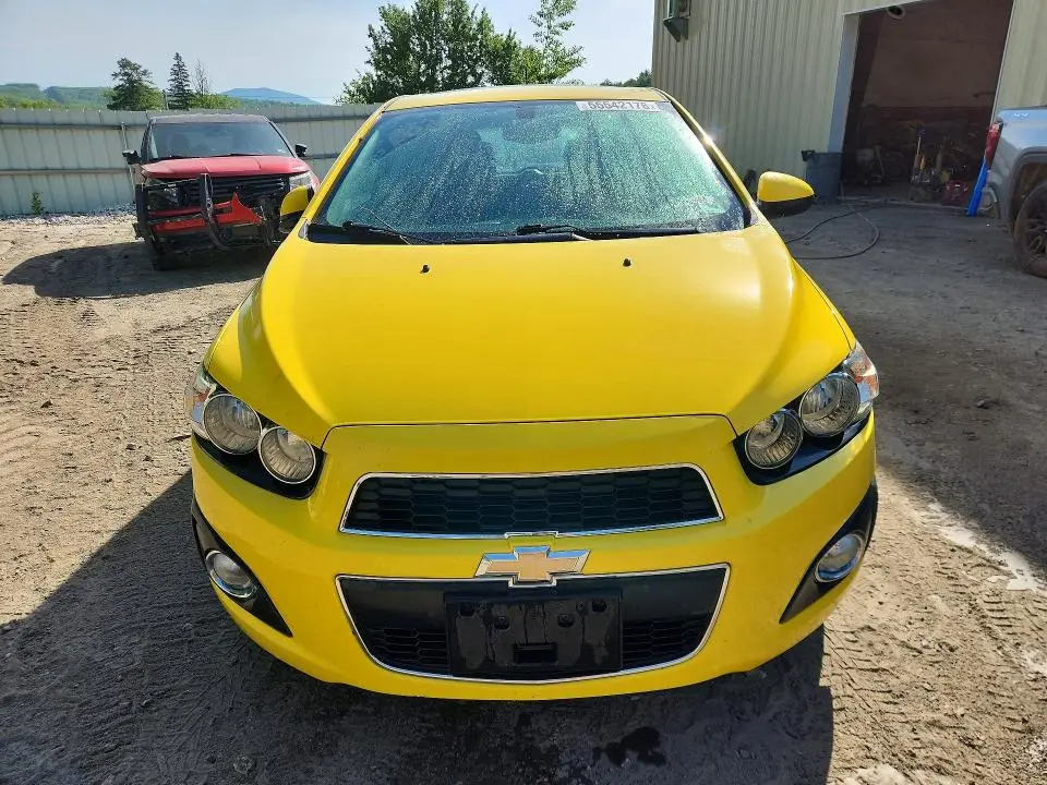2016 CHEVROLET SONIC LT  