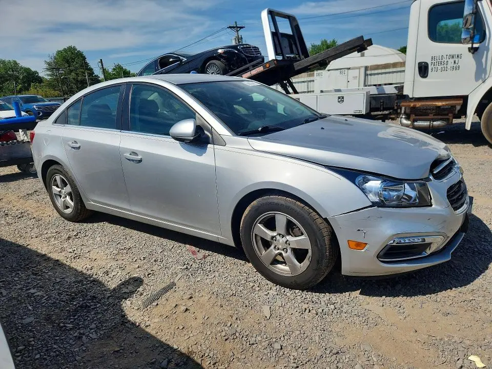 2015 CHEVROLET CRUZE LT  