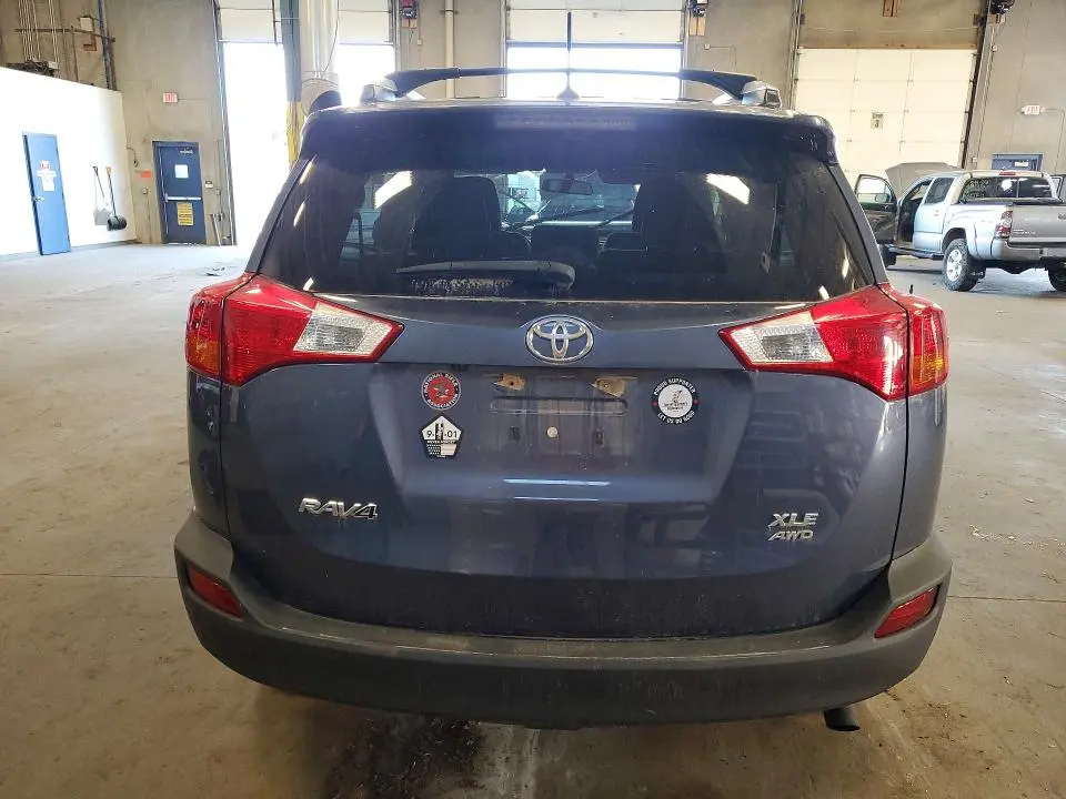2014 TOYOTA RAV4 XLE  
