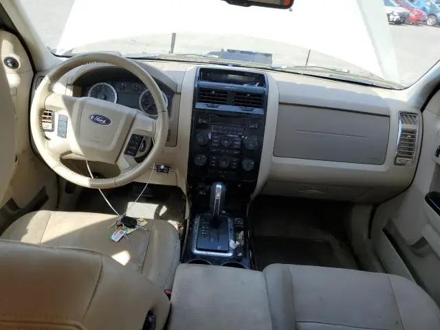 2011 FORD ESCAPE LIMITED  