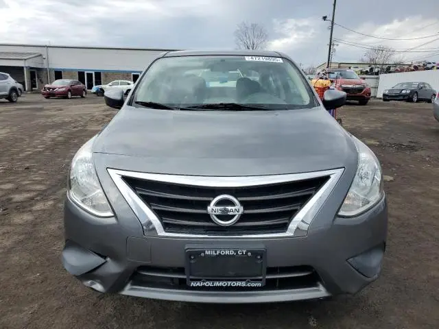 2019 NISSAN VERSA S  
