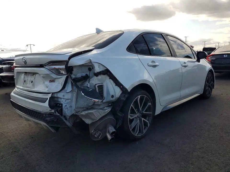 2021 TOYOTA COROLLA SE  