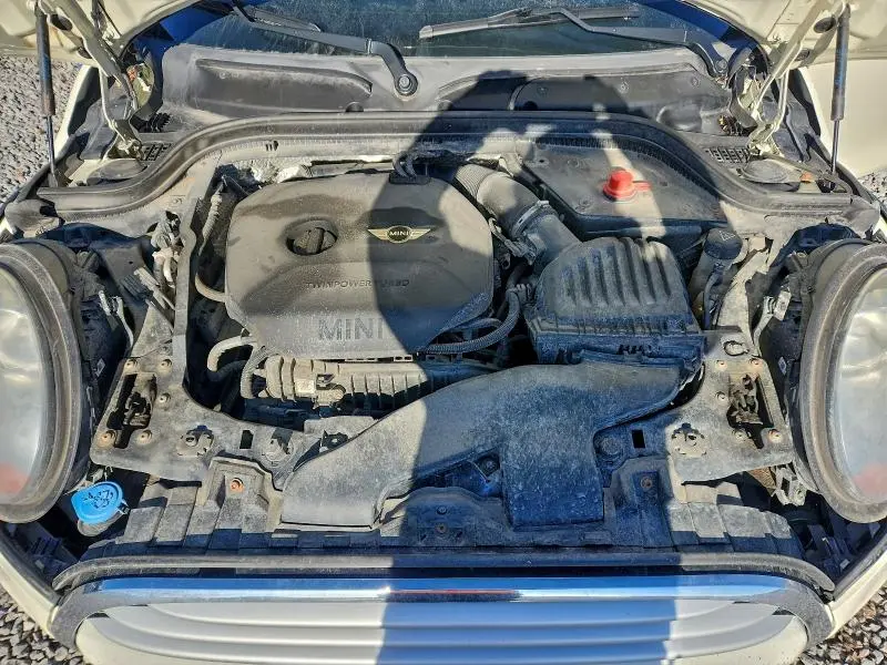 2015 MINI COOPER   