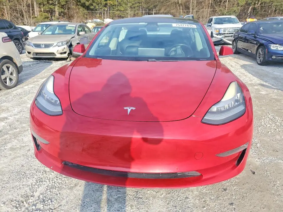 2018 TESLA MODEL 3   