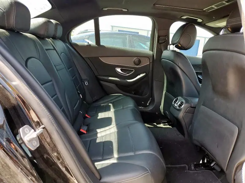 2019 MERCEDES-BENZ C 300  