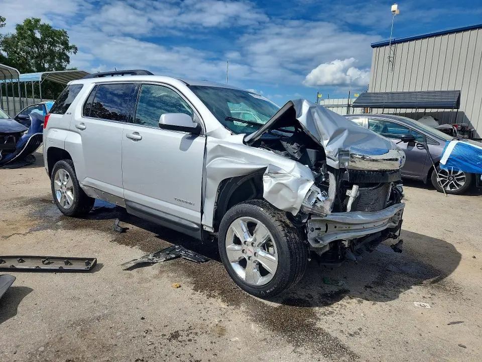 2015 GMC TERRAIN SLE  