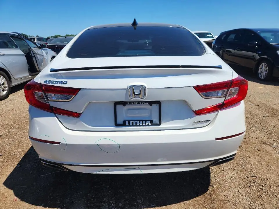 2022 HONDA ACCORD SPORT  