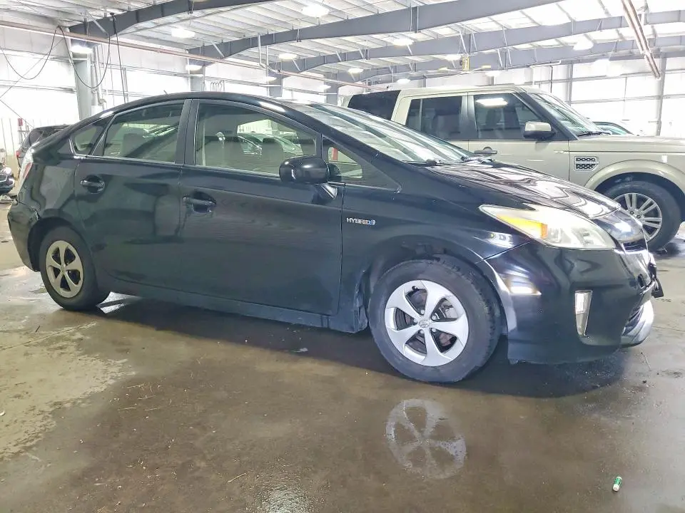 2012 TOYOTA PRIUS TWO  