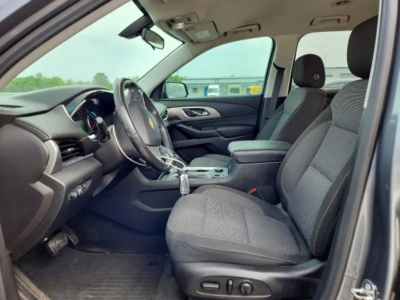 2018 CHEVROLET TRAVERSE LT  
