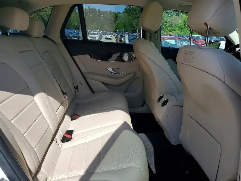 2018 MERCEDES-BENZ GLC 300 4MATIC  