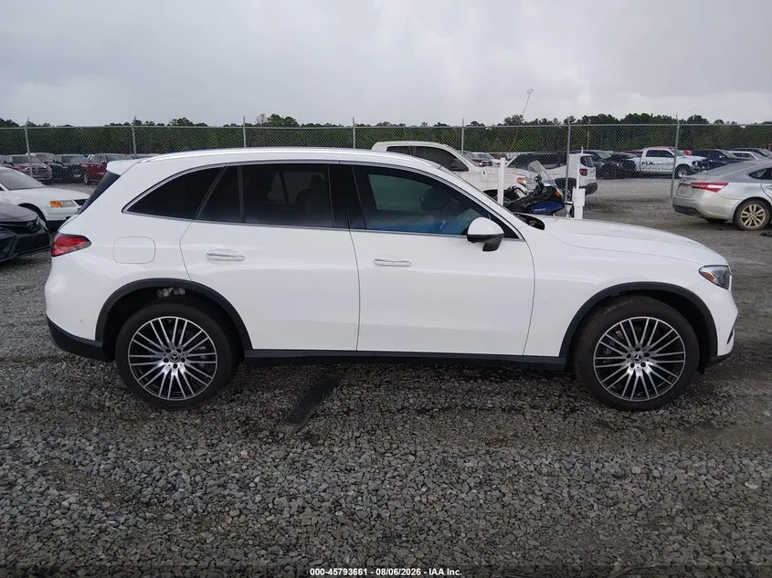 2024 MERCEDES-BENZ GLC 300 SUV