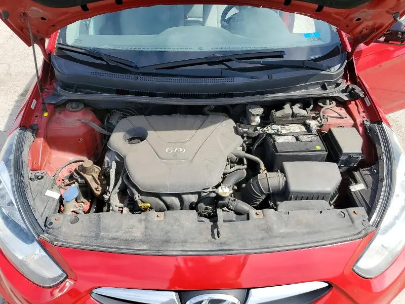 2012 HYUNDAI ACCENT SE  