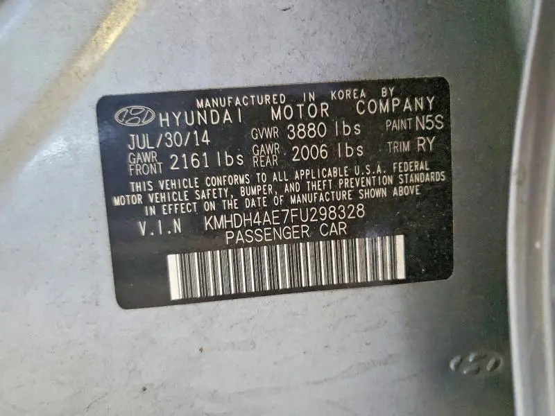 2015 HYUNDAI ELANTRA SE  