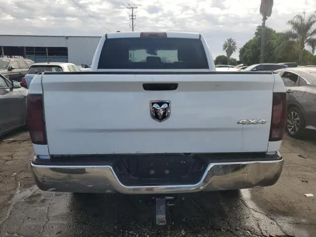 2018 RAM 1500 ST